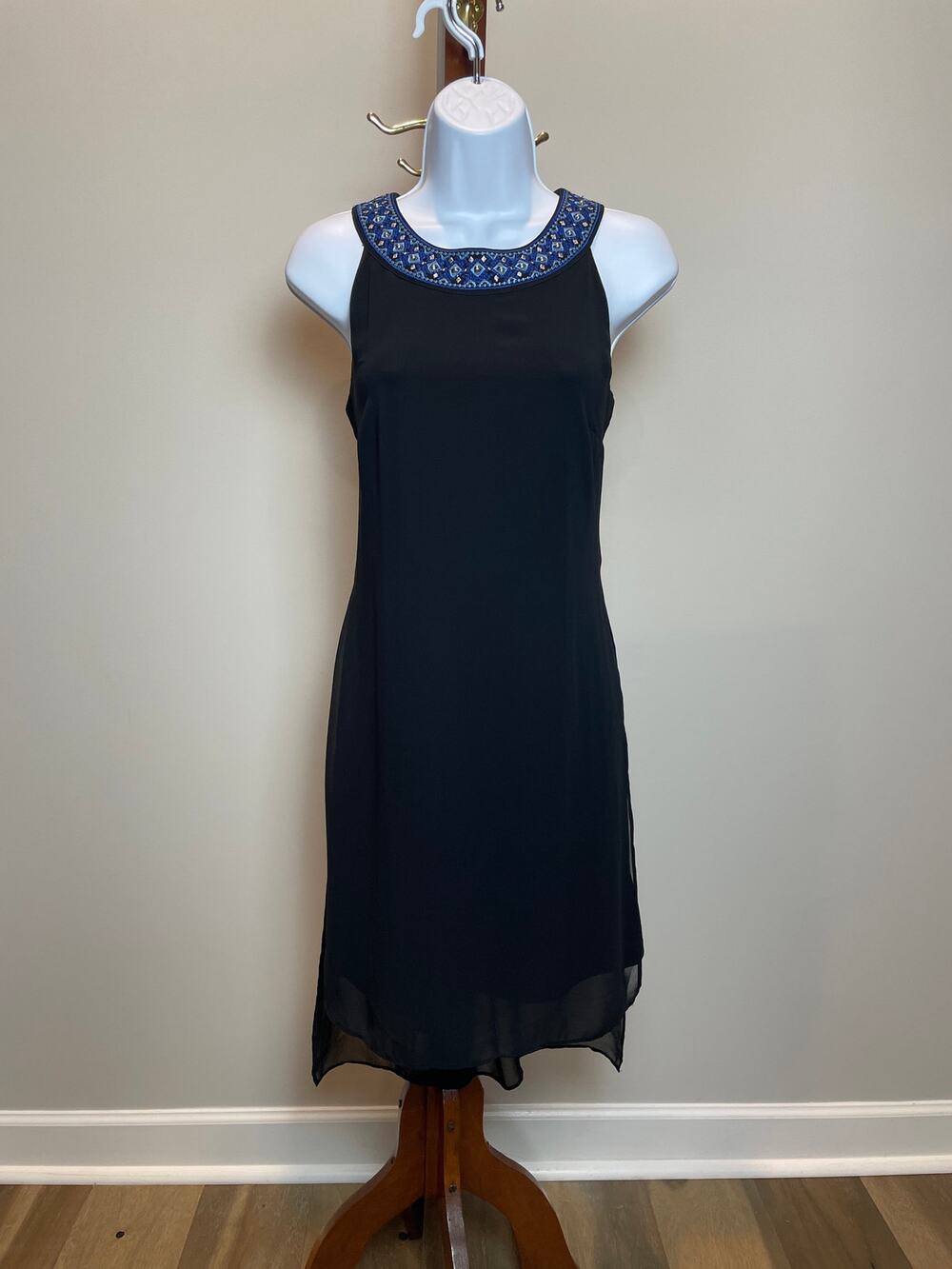 White House Black Market Black Blue Embroidered High Low Dress Chiffon Size 4
